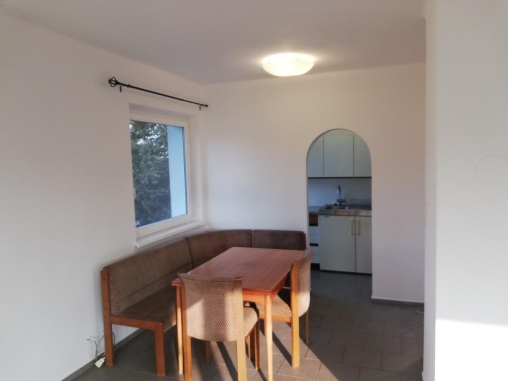 MH 3441 Abstetten - Essbereich - K�chenzeile