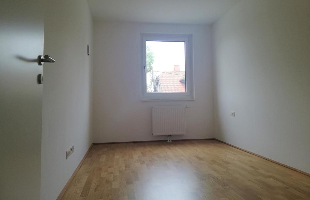 Schlafzimmer (2)