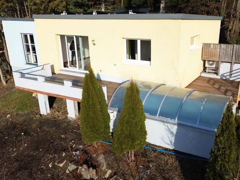 NEU ADAPTIERTER BUNGALOW MIT BLICK IN DIE VORALPEN