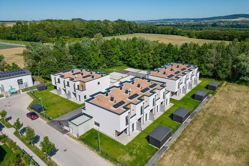 Neuer Preis! Provisionsfrei! Freifinanzierte Reihenh�user in der Gartenstadt Kremserberg!