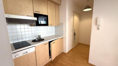 WARMMIETE (inkl. Hz und Ww) in der Laudongasse nahe Alser Stra�e!!! Zentral-begehbare 2 Zimmer-Neubauwohnung