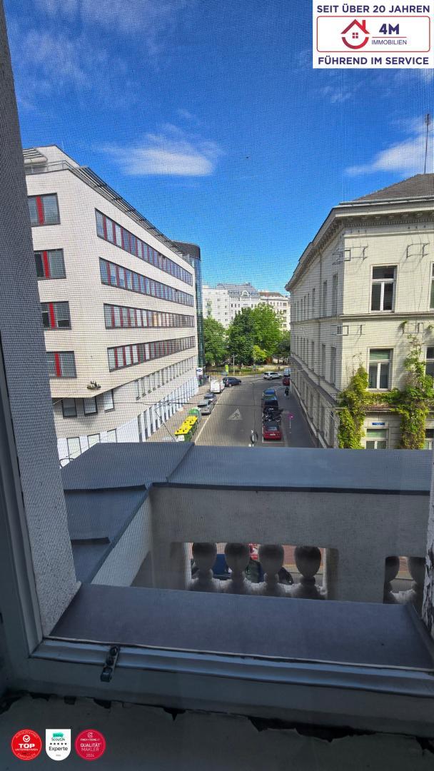 Ausblick kleiner Balkon