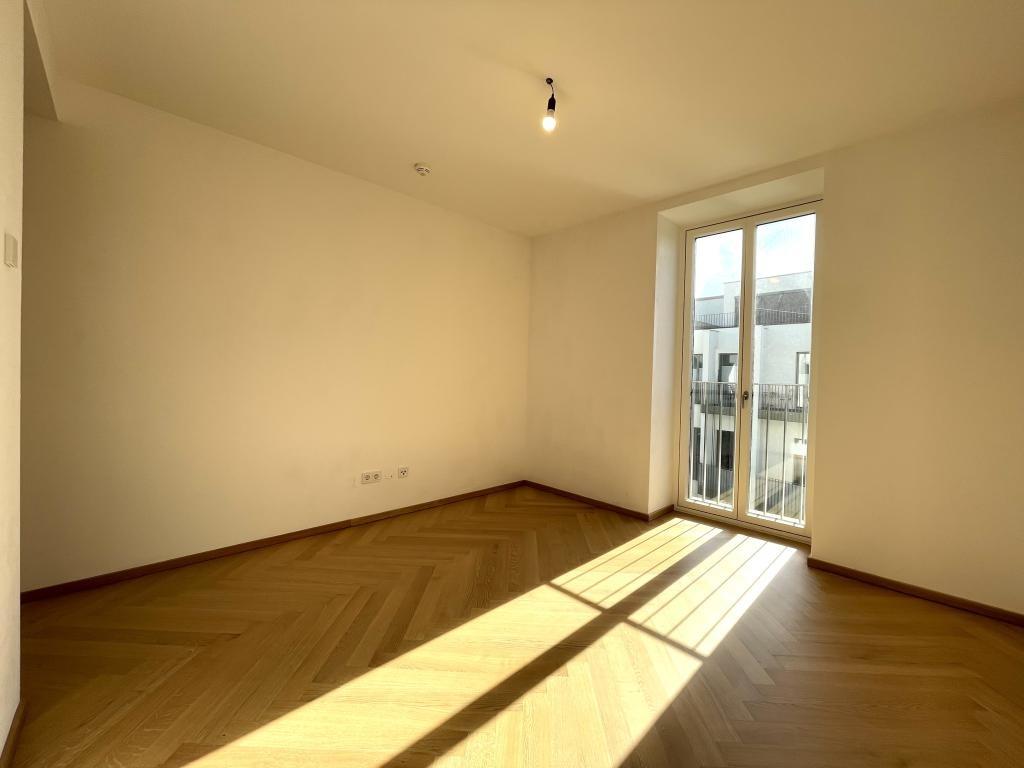 Schlafzimmer 2 mit Schrankraum