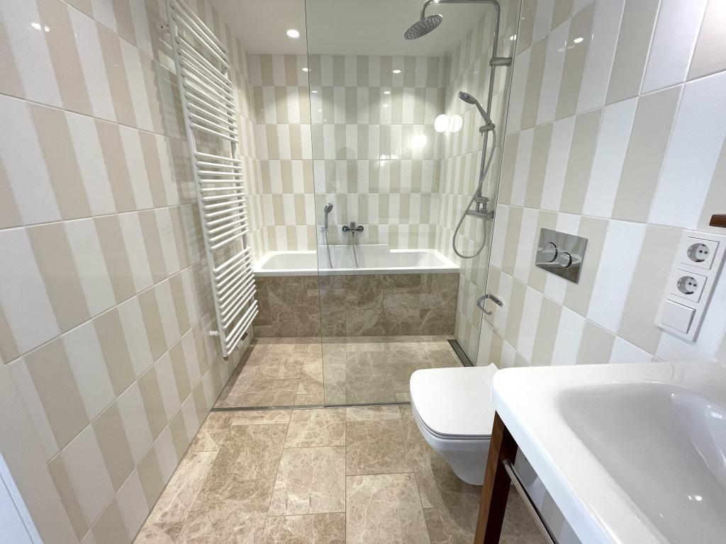 Badezimmer 2