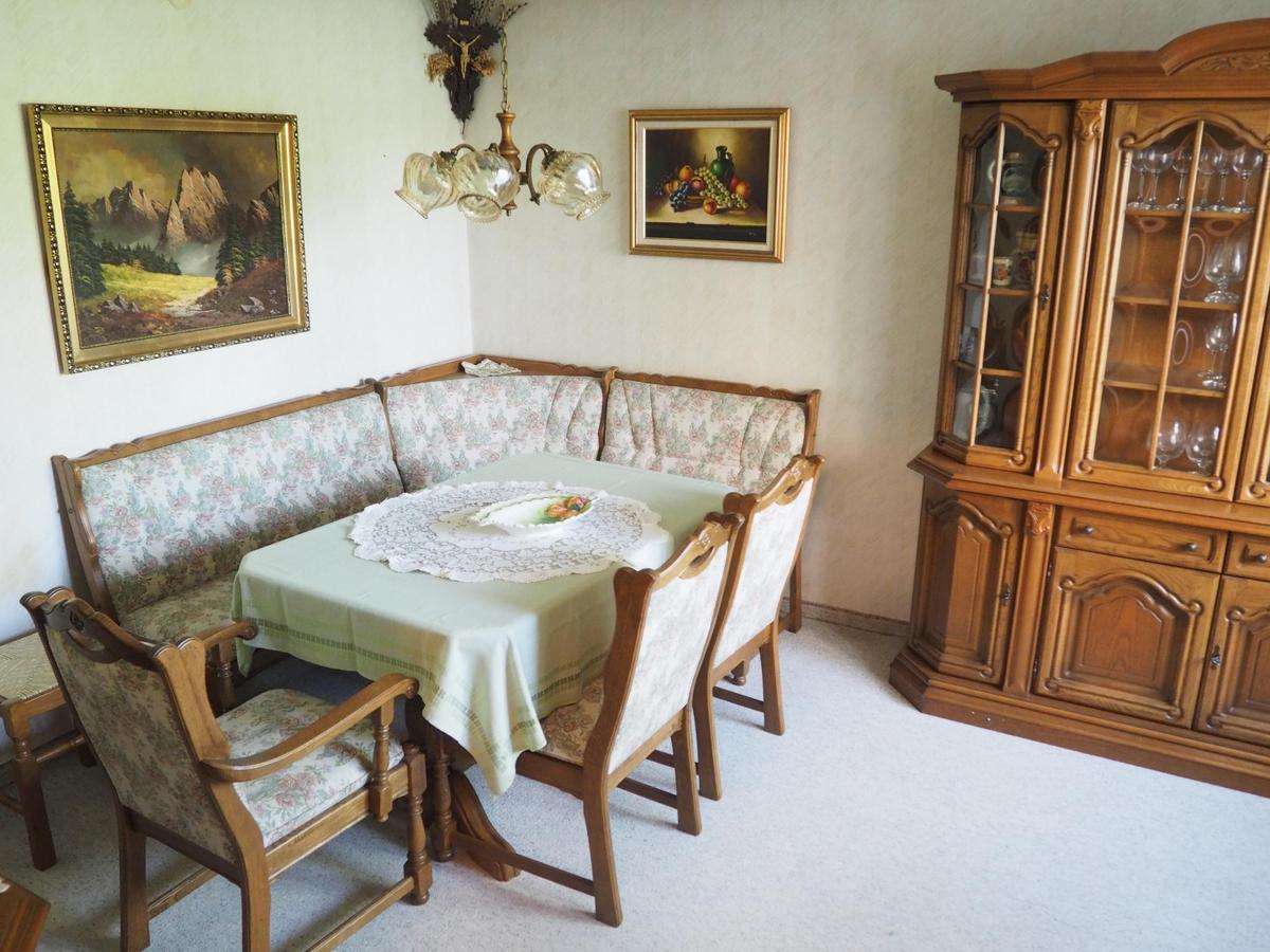 Zimmer (aktuell St�berl)