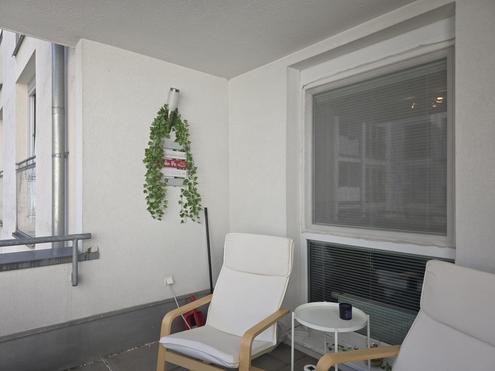"Kaffee am Balkon?"