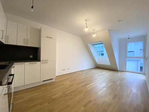 Ab sofort!!! Top-moderne DG-Terrassen-Wohnung mit hochwertiger Ausstattung!