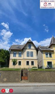 Stadthaus im Herzen von Klosterneuburg ? renovierungsbed�rftig mit gro�em Potenzial (aktuell  2 Wohneinheiten - bis zu 6 Wohneinheiten m�glich)