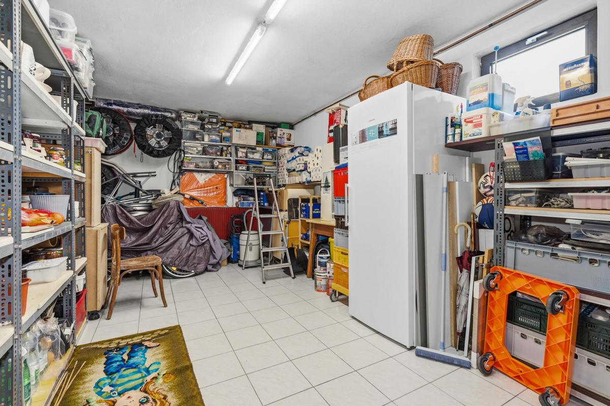 23 Zimmer 3 KG