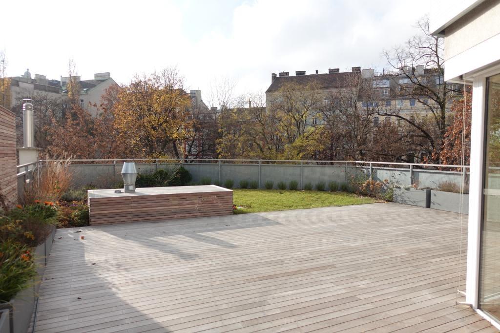 Terrasse und Garten