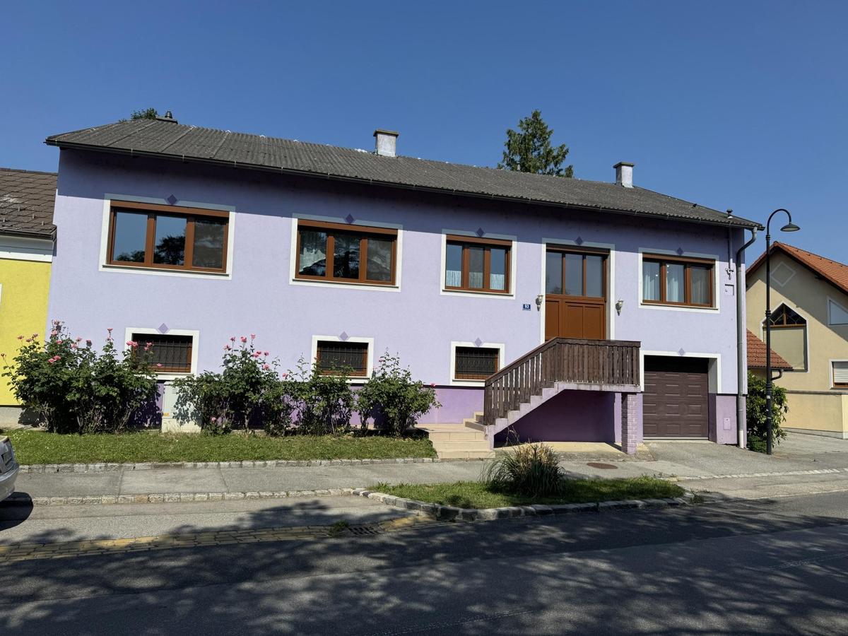 ETW 2003 Leitzersdorf - Stra�enansicht
