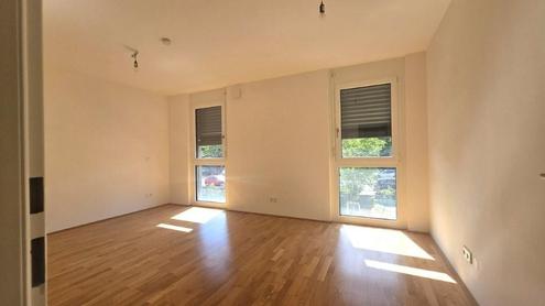 Gro�z�gige Neubauwohnung mit K�hlung und gro�em, sonnigen Balkon