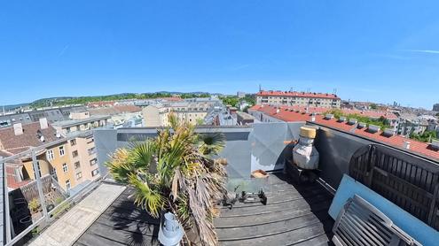 Herrliche Dachmaisonette mit Terrasse!"