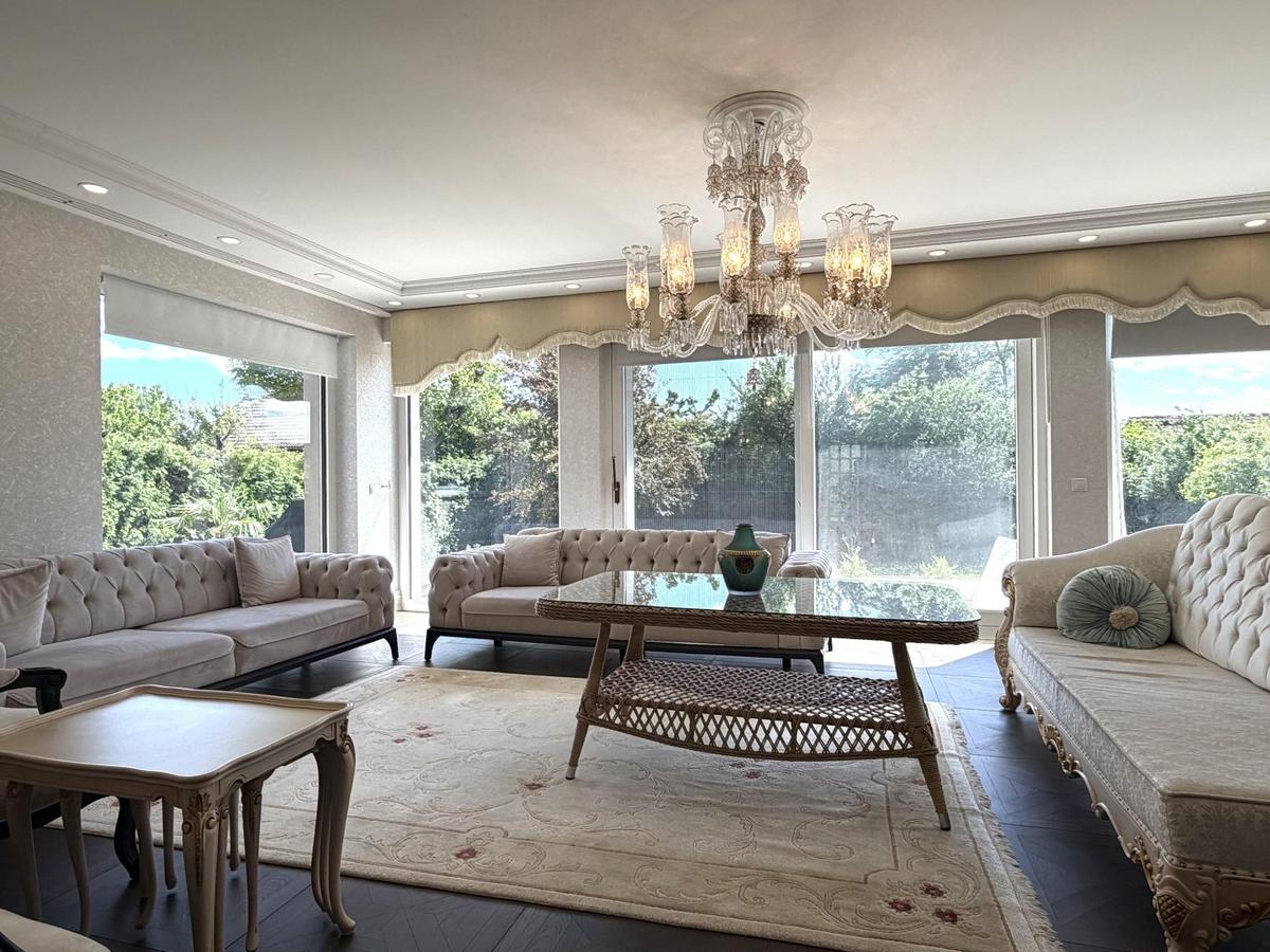 3 WOHNZIMMER