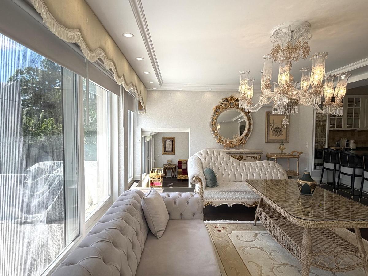 4 WOHNZIMMER