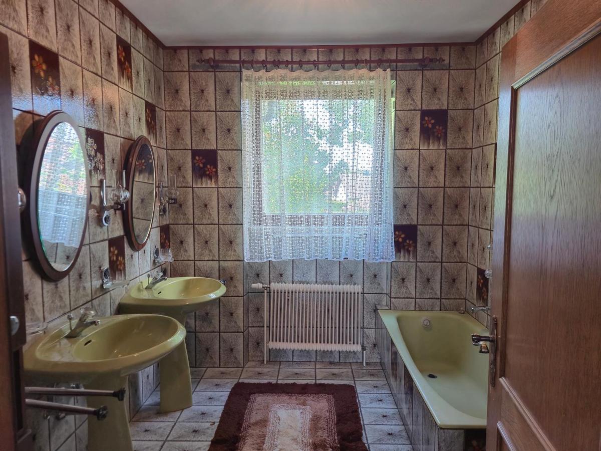Badezimmer EG