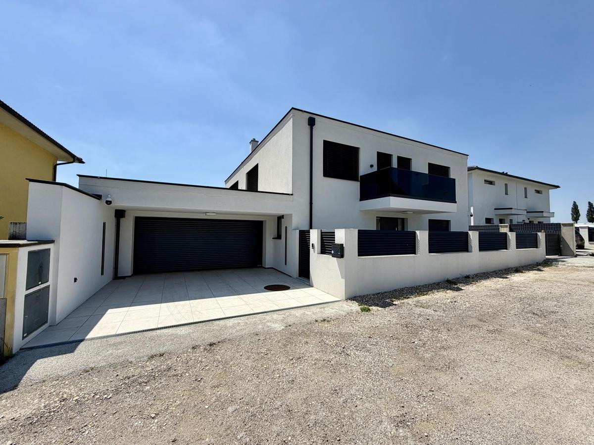EFH 2432 Schwadorf