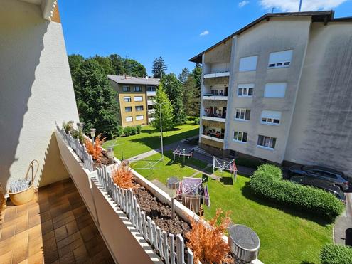 SCH�NE DREI ZIMMERWOHNUNG IN ALTLENGBACH