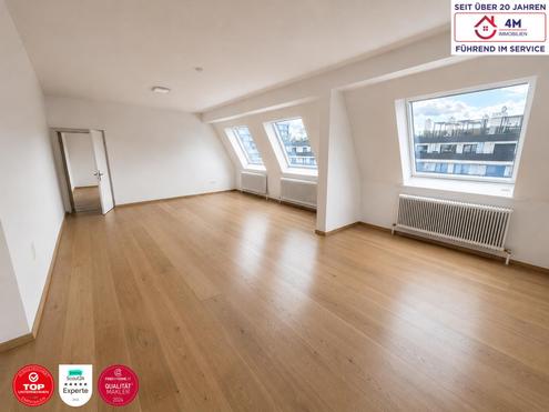 Lichtdurchflutetes Wohnen im Dachgeschoss auf 155m2! 5 Zimmer, Garage mit E-Ladestation und Top Anbindung!