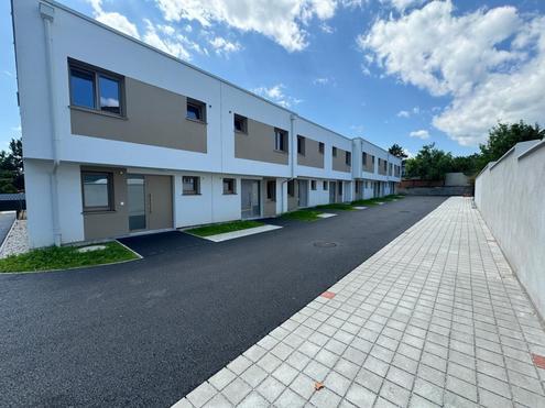 Provisionsfrei f�r den K�ufer! - "Schau Schatzi, unser Haus!" Auch MIETKAUF m�glich!