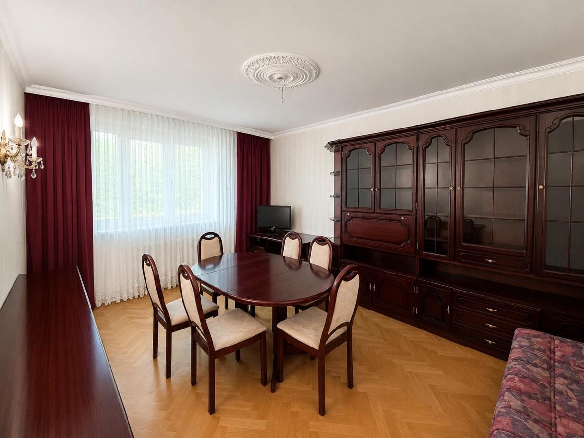 13 Zimmer 2