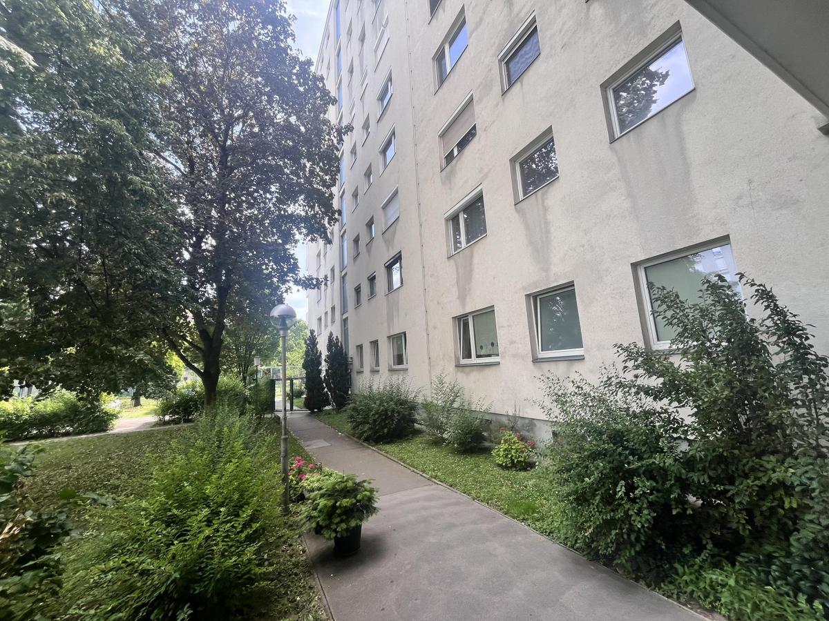 18 Innenhof