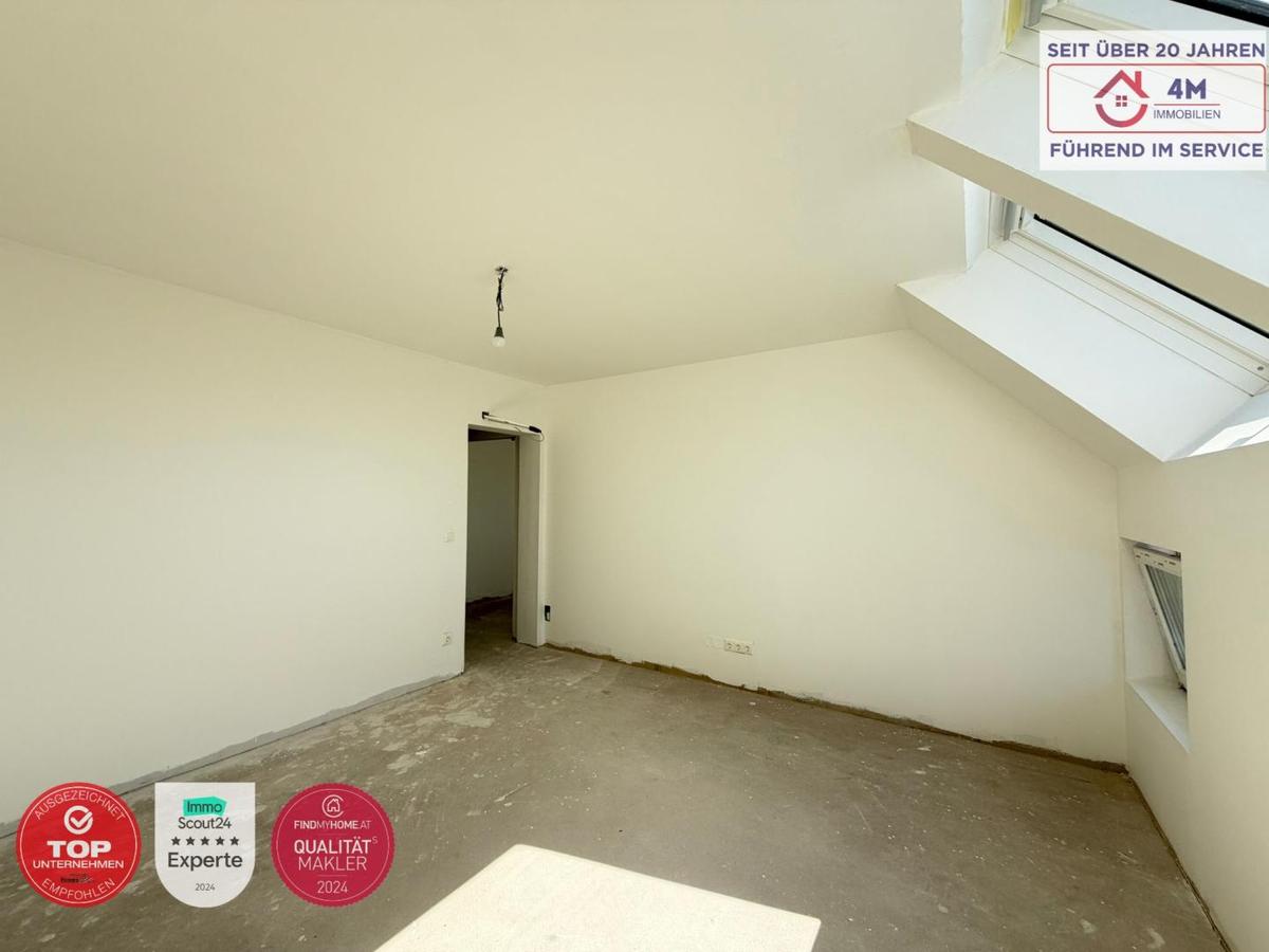 Gr��eres Schlafzimmer