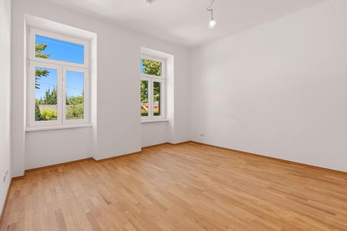 "Gro�z�giger, frisch sanierter Altbau bei der Schmelz"