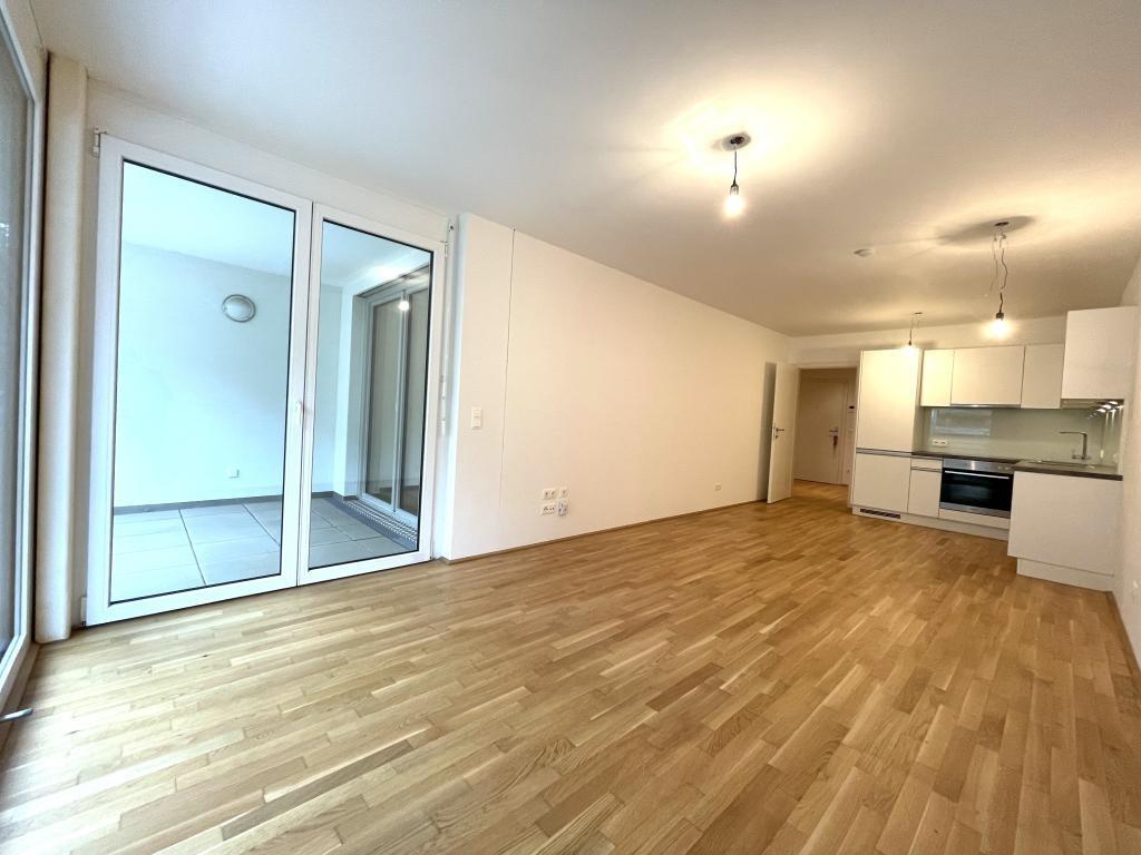 Wohnzimmer - Blick zur K�che