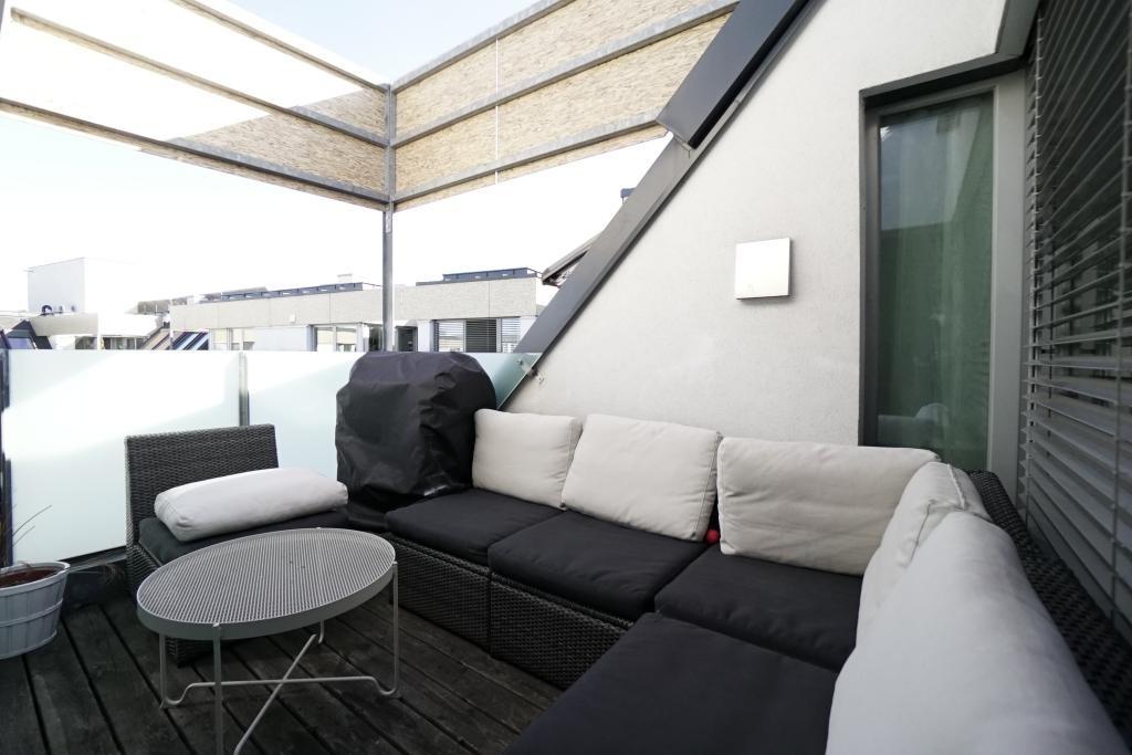 hofseitige 7m2 Terrasse