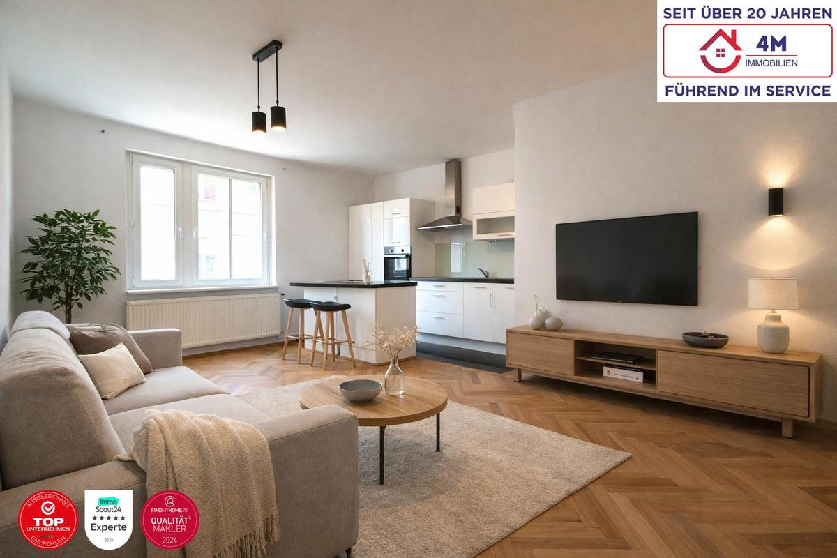 Wohnzimmer Staged