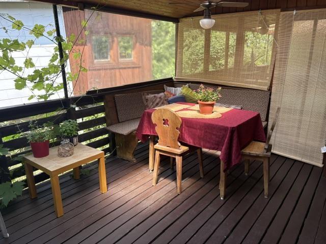 05 Balkon