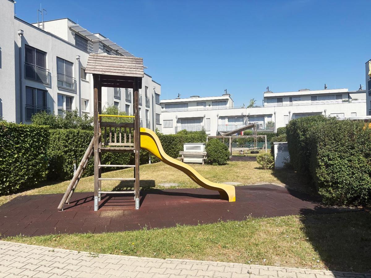 10. Spielplatz