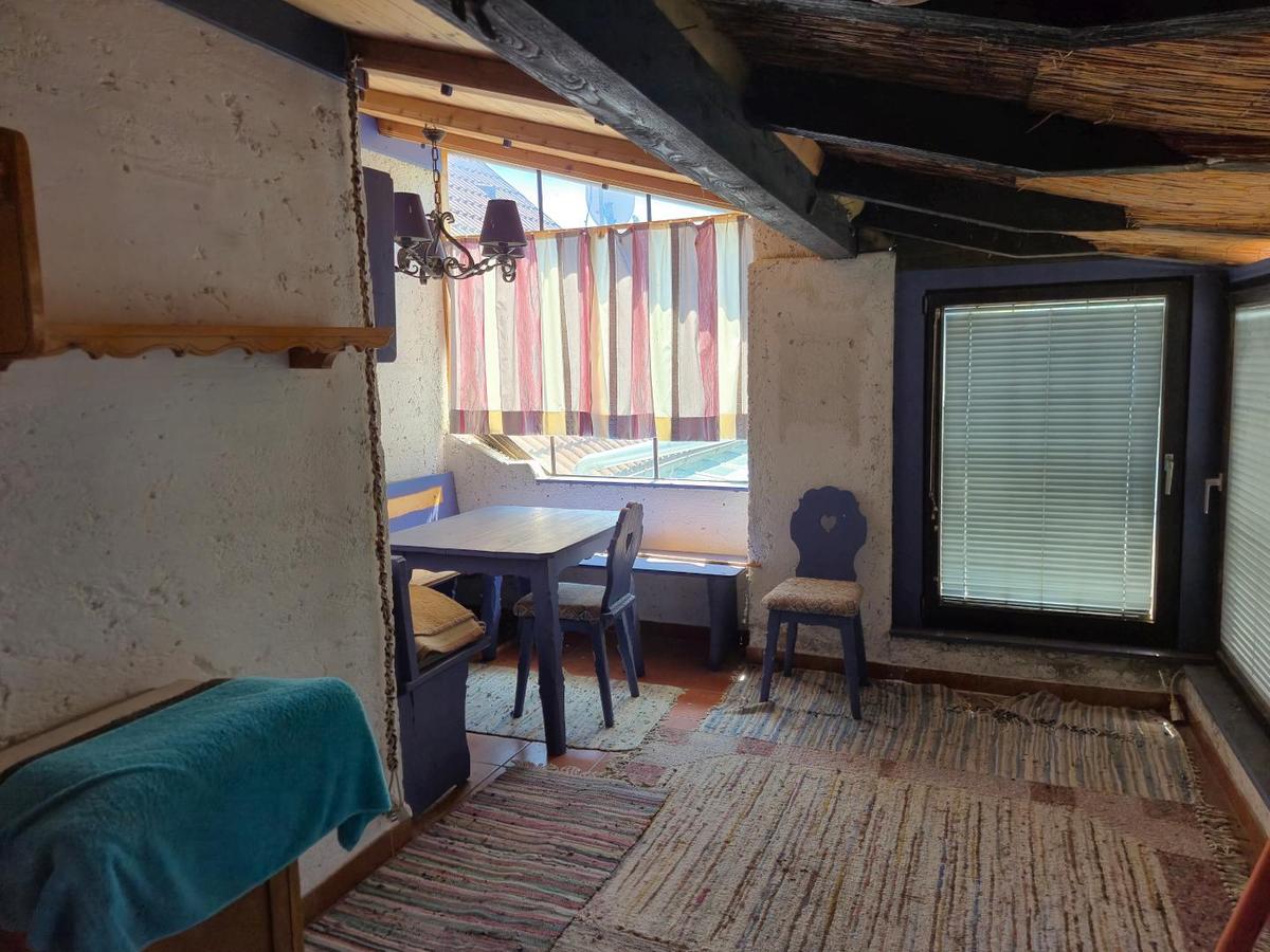 Dachgeschoss �berdachte Terrasse