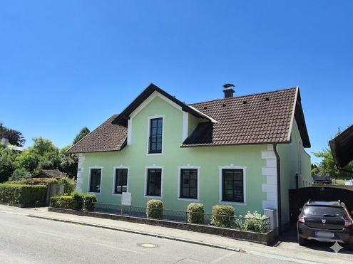 SCH�NES HAUS IN ZENTRALER LAGE VON SIEGHARTSKIRCHEN