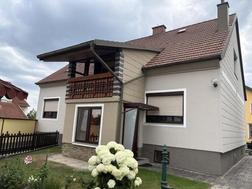 "Gro�e Parzelle ? viele M�glichkeiten"