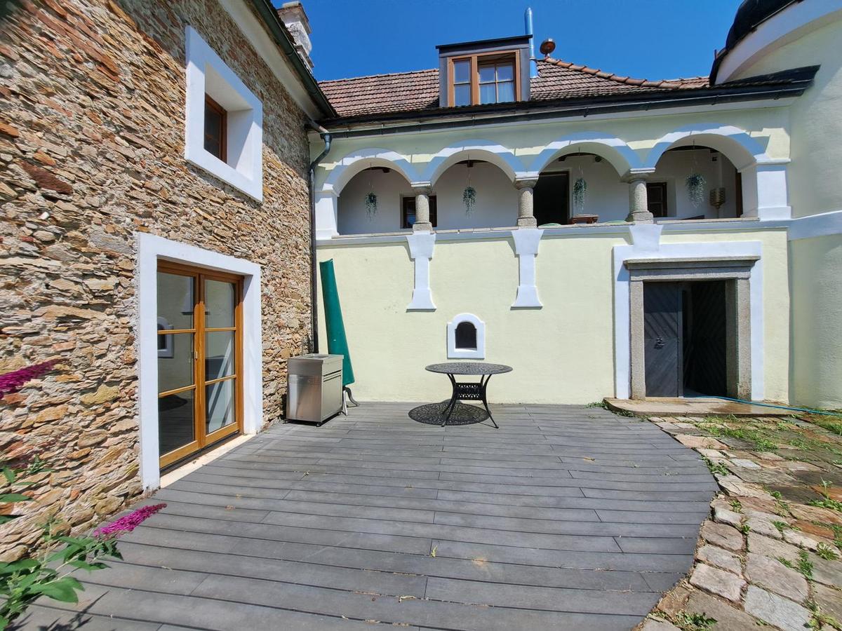 Terrasse mit K�