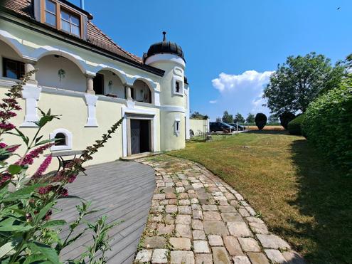 Romantisches kleines Schl�ssl in Alleinlage!