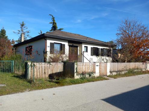 "NEUER PREIS!"  BUNGALOW AUF SONNIGEN GRUNDST�CK IN DER MARIA THERESIA SIEDLUNG