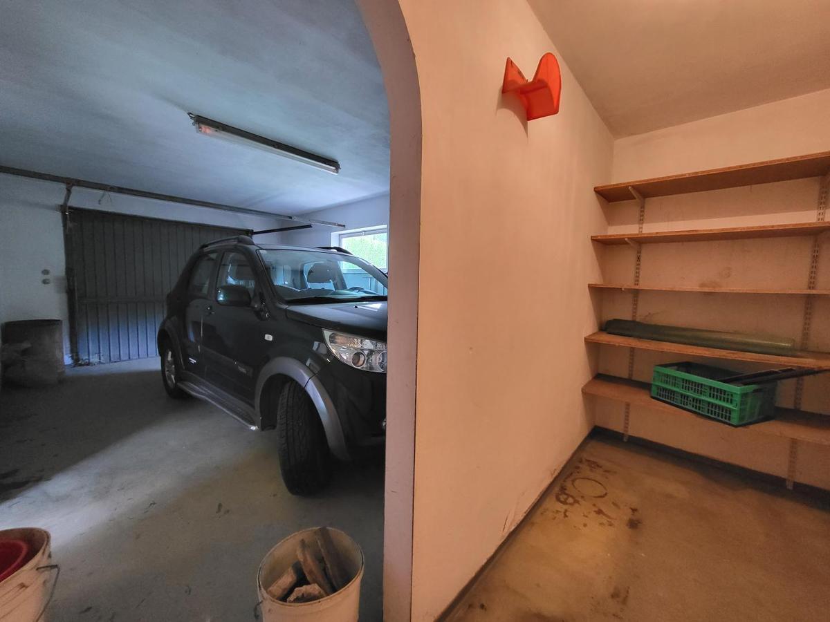 Garage mit Abstellraum