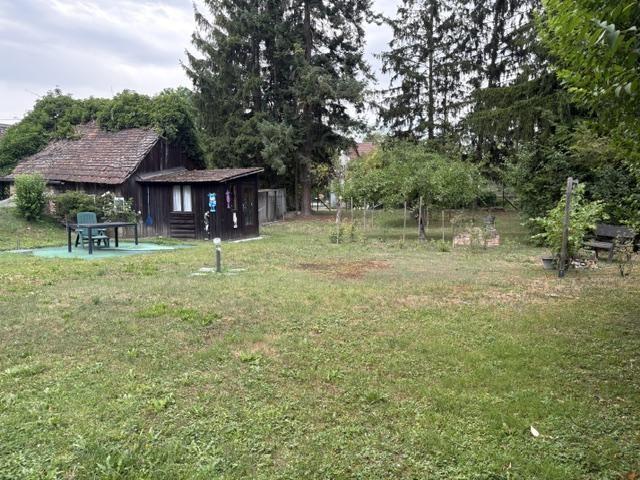 04 Gartenh�tte