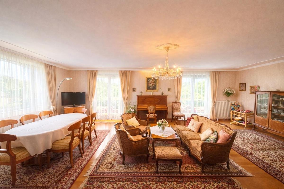02 Wohnzimmer