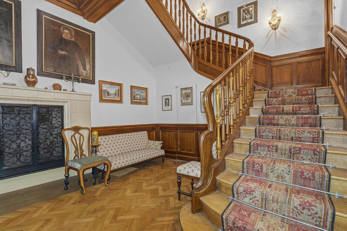 Aufgang zu Wohnung 2