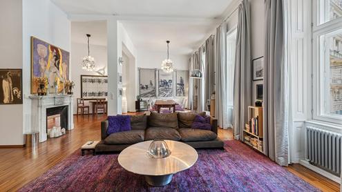 Exklusive  vollm�blierte Designer-Altbauwohnung mit Lift direkt in die Wohnung &amp; Parkblick