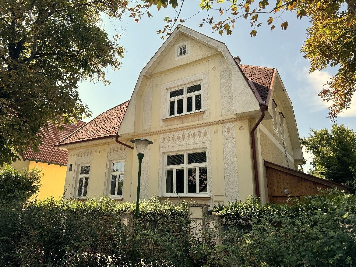 Haus Vorderseite