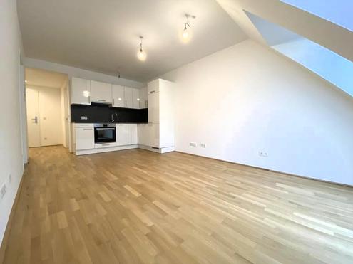 Helle DG-Wohnung mit Traumniveau, Terrasse &amp; Top-Ausstattung!! (5-33)