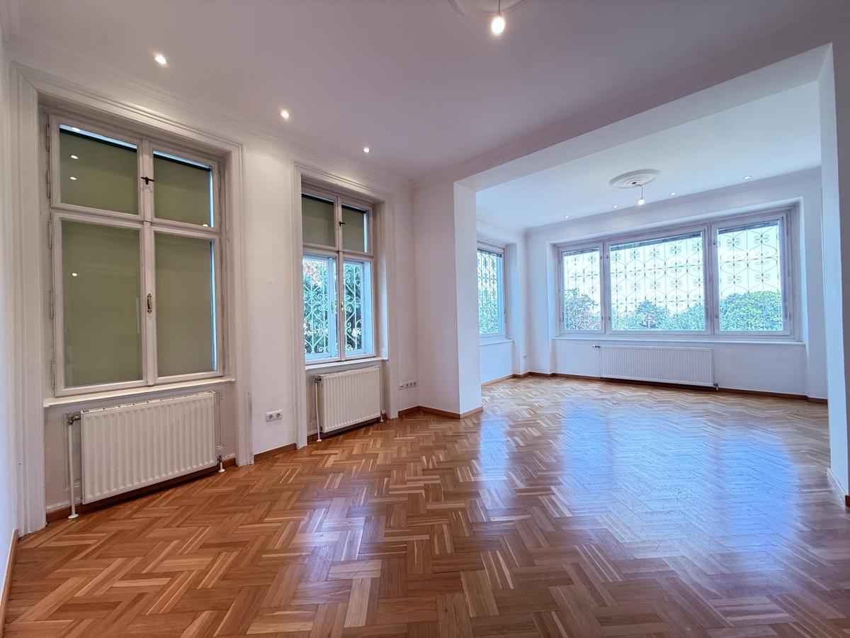 Blick ins Wohnzimmer