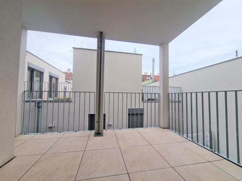 TOP-LAGE in Meidling!! Neuwertige, helle 2-Zimmer-Wohnung ab sofort verf�gbar!!