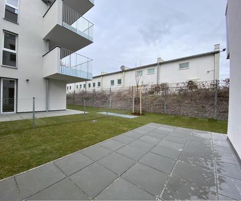 Koloniestra�e beim FAC-Platz!!! Eigener Garten gesucht? Bittesehr!