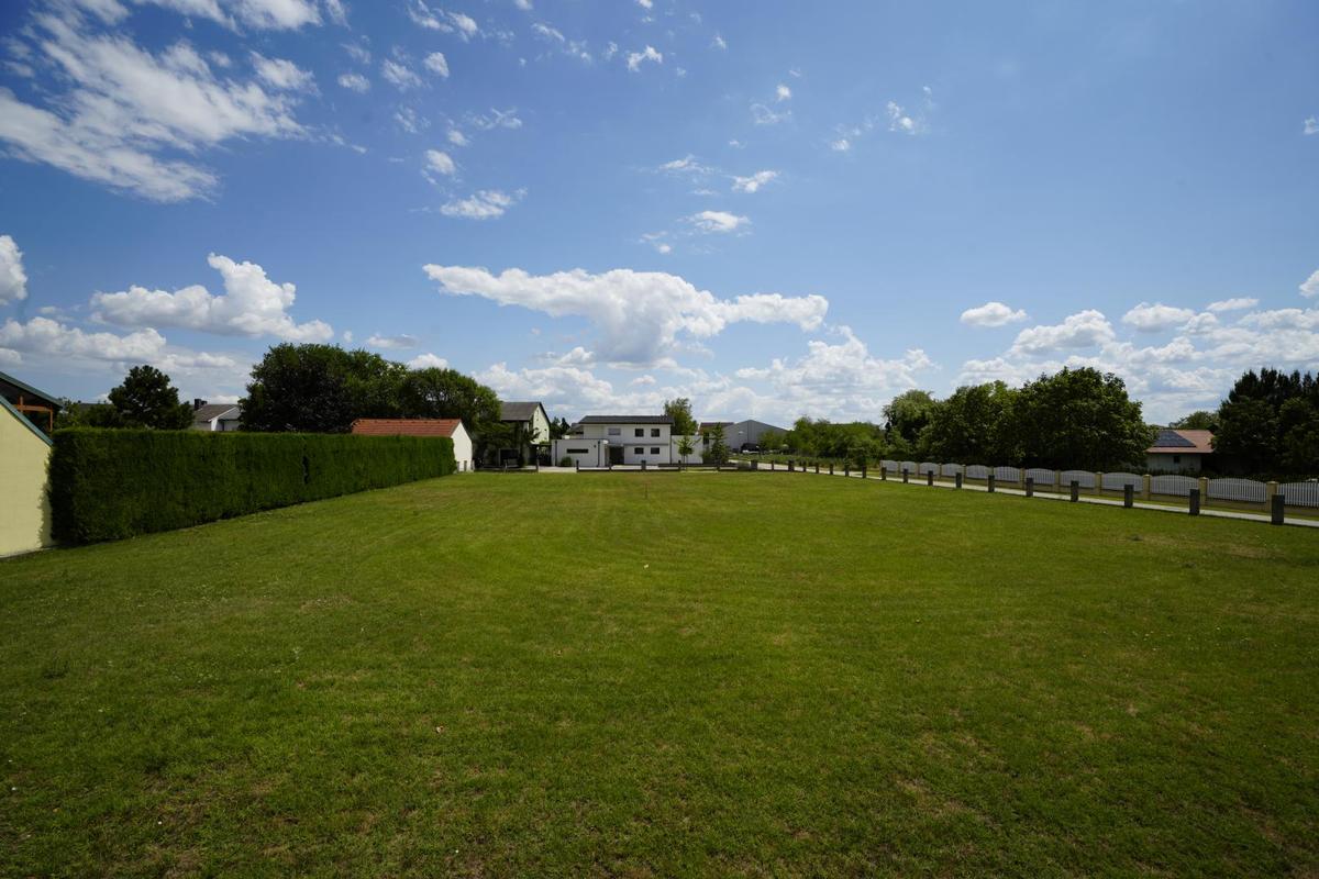 01. Baugrundst�ck 7142 Illmitz